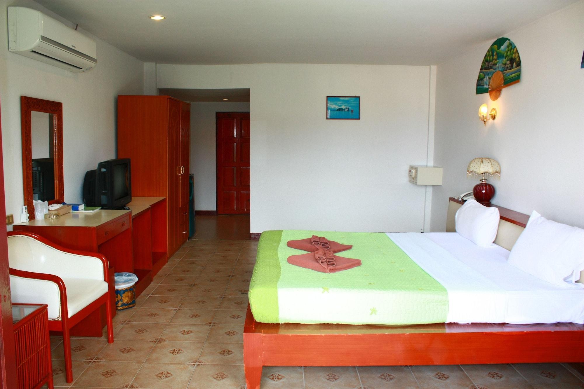Royal Crown Hotel & Palm Spa Resort Patong Екстер'єр фото