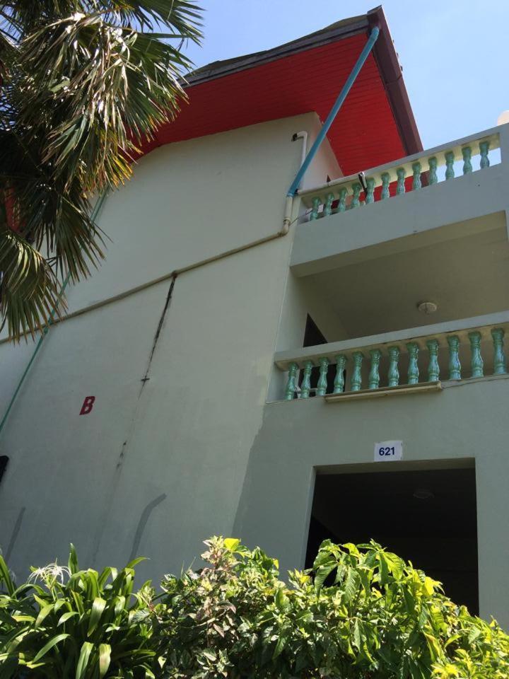 Royal Crown Hotel & Palm Spa Resort Patong Екстер'єр фото